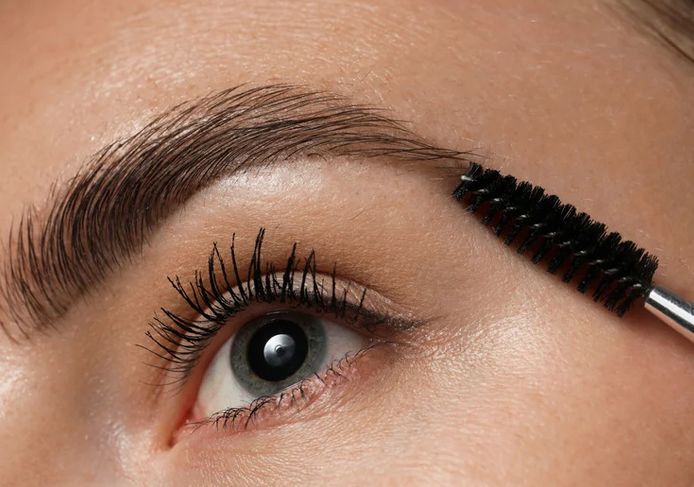 Lashes & Brows